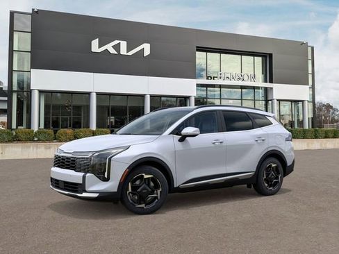 New 2026 Kia Sportage EX FWD image 4