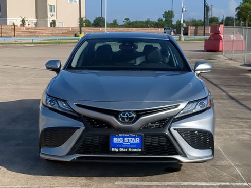 Used 2024 Toyota Camry XSE image 9