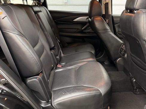 Used 2019 MAZDA CX-9 Touring FWD image 34