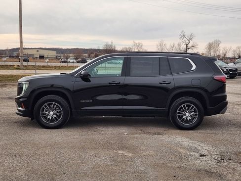 Used 2025 GMC Acadia Elevation FWD image 4