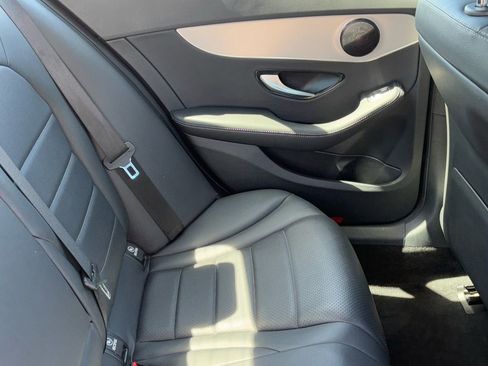 Used 2021 Mercedes-Benz C 300 Sedan image 11