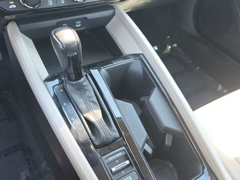 Used 2024 Honda Accord EX-L image 26