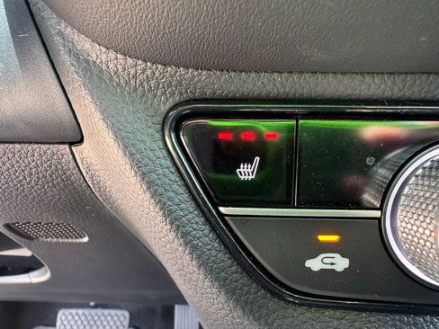 Certified 2026 Honda HR-V EX-L image 19