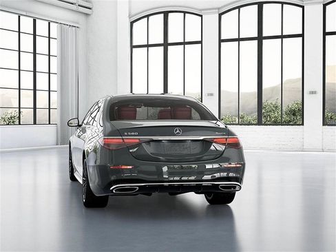 New 2026 Mercedes-Benz S 580 4MATIC Sedan image 26