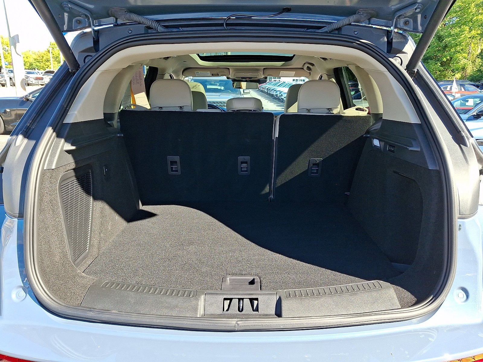 Used 2025 Lincoln Corsair Reserve AWD/4WD image 21