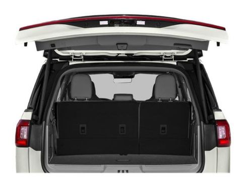 Used 2020 Lincoln Navigator Reserve RWD image 12