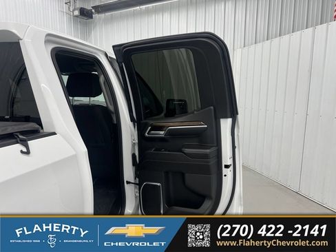 Used 2023 GMC Sierra 1500 Elevation AWD/4WD image 12