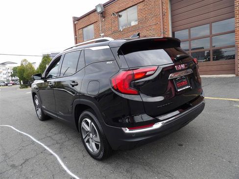 Used 2019 GMC Terrain SLT w/ Infotainment Package II image 3