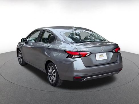 Used 2025 Nissan Versa SV FWD image 11