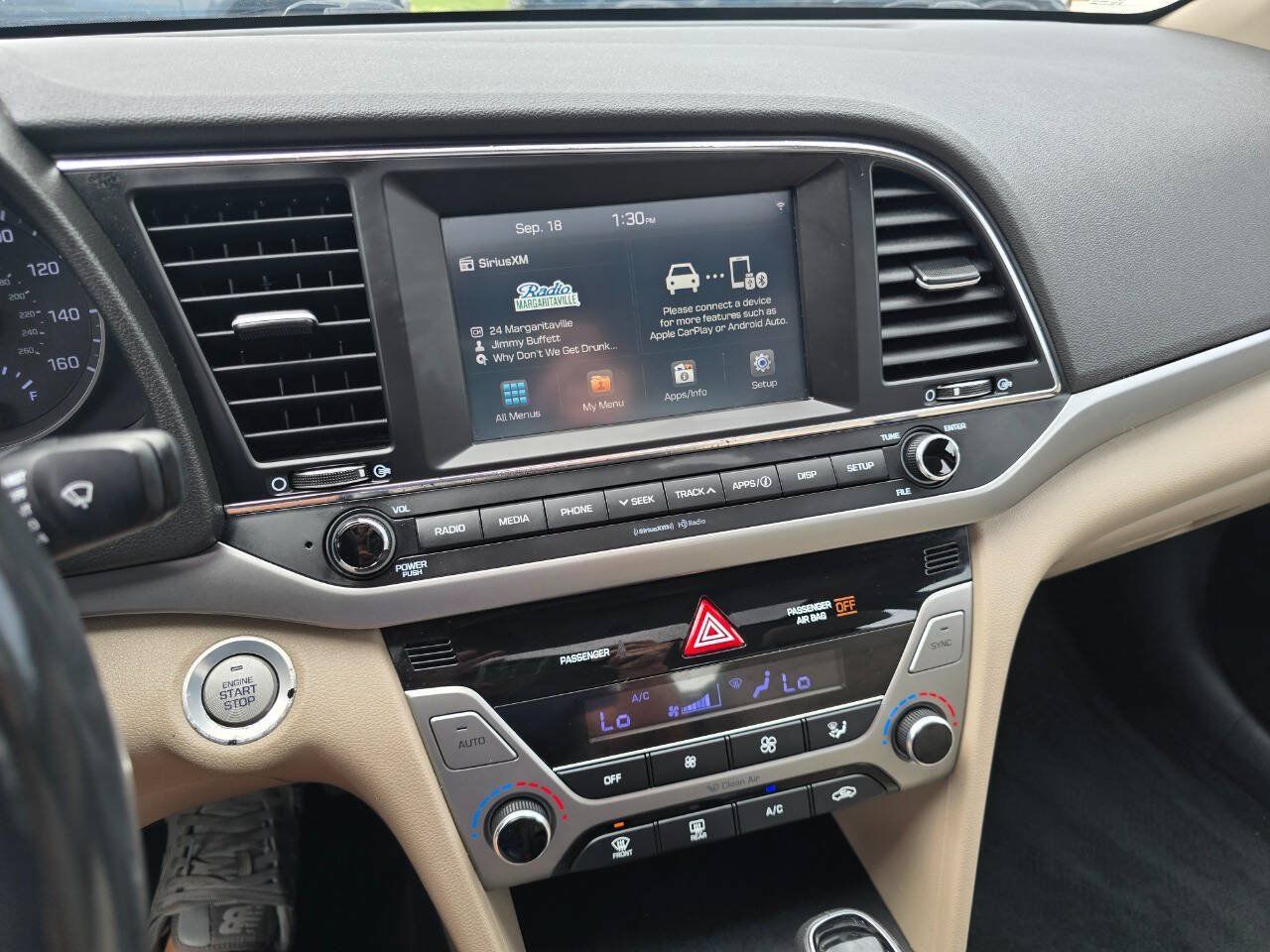 Used 2017 Hyundai Elantra Value Edition w/ Cargo Package FWD image 16