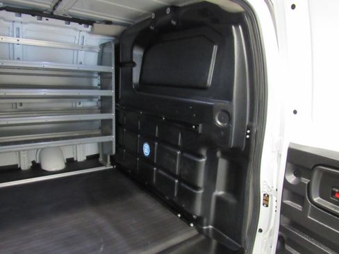 Used 2021 Chevrolet Express 2500 w/ Driver Convenience Package image 22