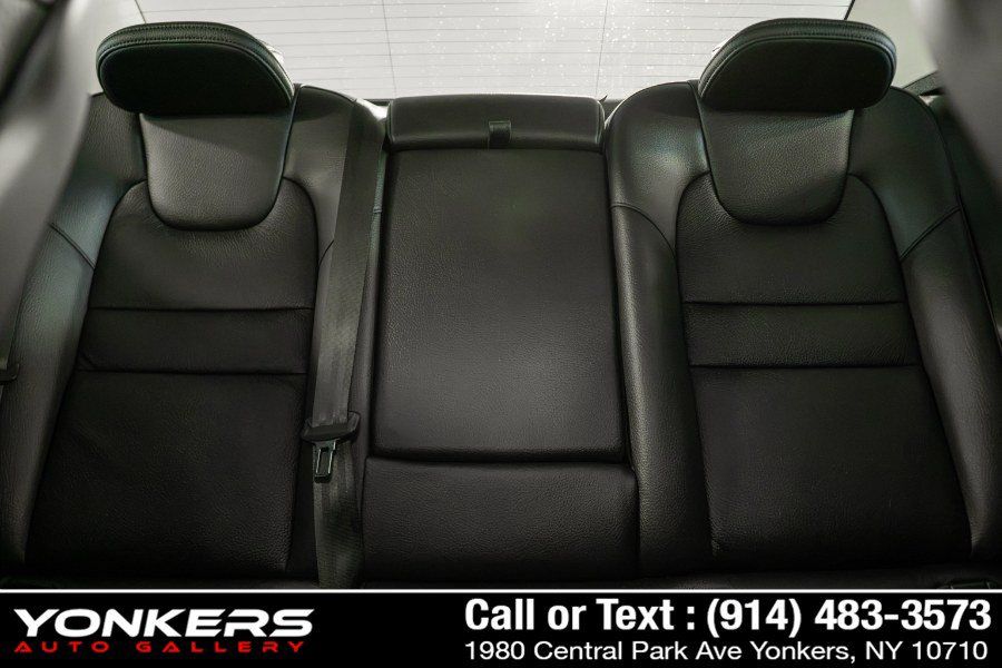 Used 2025 Volvo S60 T8 Plus AWD/4WD image 19