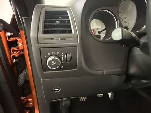 Used 2011 Dodge Challenger SRT8 RWD image 17