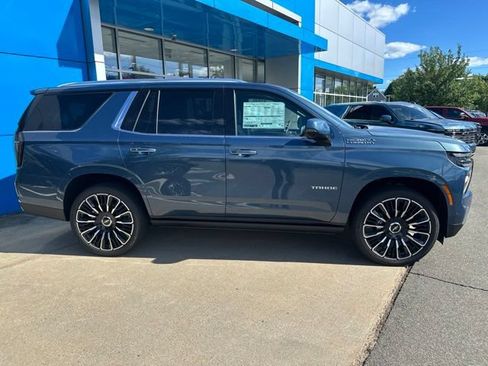 New 2026 Chevrolet Tahoe High Country AWD/4WD image 6