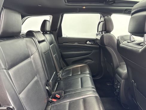 Used 2020 Jeep Grand Cherokee Overland image 35