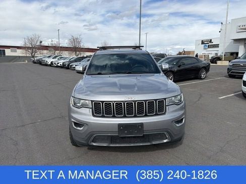 Used 2020 Jeep Grand Cherokee Limited w/ Luxury Group II image 3