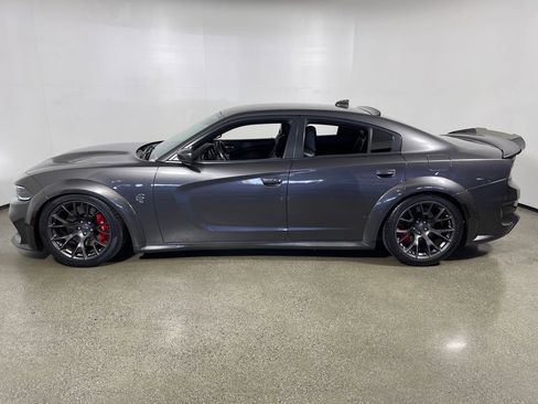 Used 2020 Dodge Charger SRT Hellcat w/ Harman/Kardon Audio Group image 6