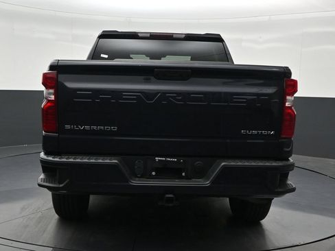 Used 2023 Chevrolet Silverado 1500 Custom RWD image 4