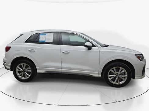 Used 2025 Audi Q3 2.0T Premium AWD/4WD image 3