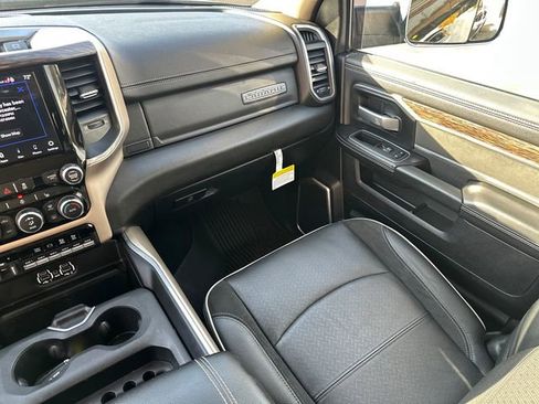 Used 2021 RAM 2500 Laramie w/ Snow Chief Group image 22