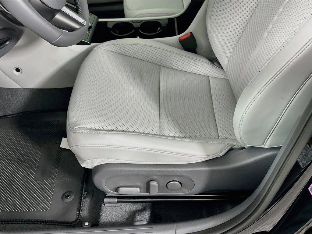 New 2027 Hyundai Kona SEL Premium FWD image 20