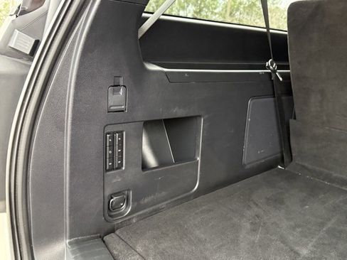 Used 2024 Ford Expedition Max Limited image 34