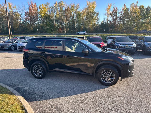 Used 2021 Nissan Rogue S AWD/4WD image 15