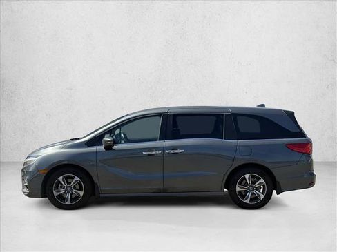 Used 2018 Honda Odyssey Touring image 3