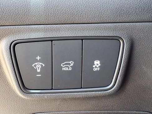 Certified 2024 Hyundai Tucson SEL w/ Convenience Package FWD image 19