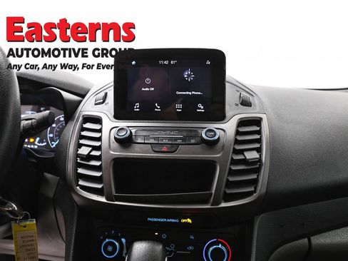 Used 2020 Ford Transit Connect XL FWD image 12