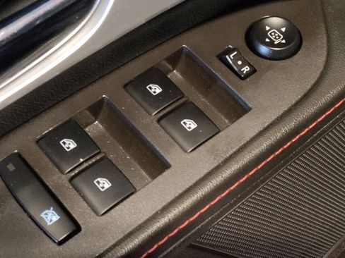 Used 2015 Chevrolet Equinox LTZ image 27