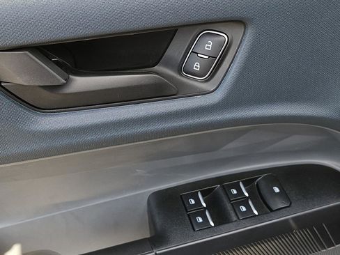 New 2025 Ford Maverick XL image 24