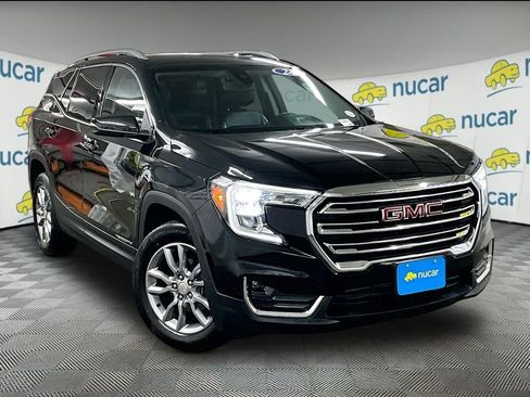 Used 2024 GMC Terrain SLT AWD/4WD image 1