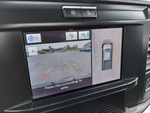 New 2025 Ford F250 XLT w/ 360-Degree Camera Package AWD/4WD image 3