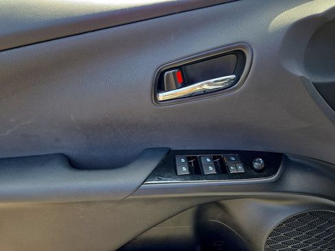 Used 2016 Toyota Prius Four Touring w/ Premium Convenience Package FWD image 13