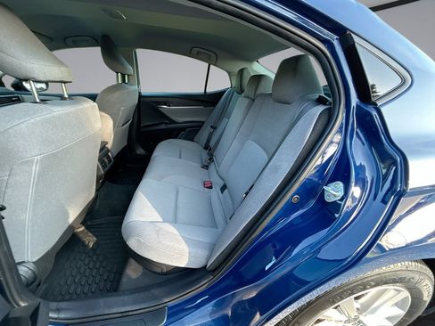 Used 2025 Toyota Camry LE FWD image 27