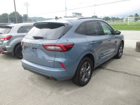 Used 2024 Ford Escape ST-Line w/ Tech Pack #1 AWD/4WD image 7