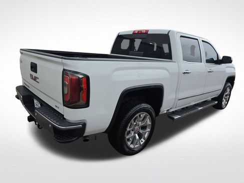 Used 2018 GMC Sierra 1500 SLT w/ SLT Premium Package AWD/4WD image 5