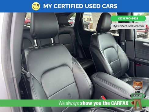 Used 2023 Ford Escape Platinum image 28