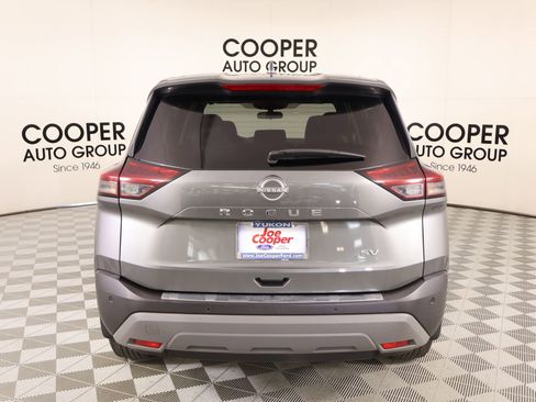 Used 2023 Nissan Rogue SV FWD image 20