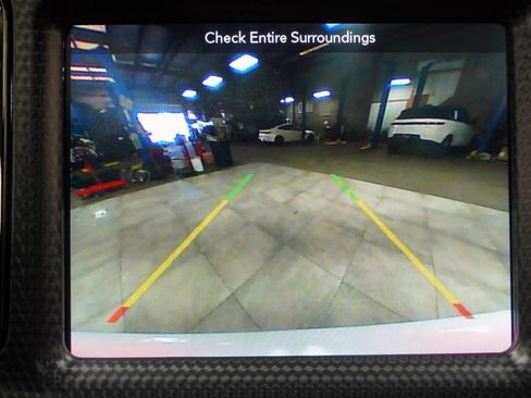 Used 2019 Dodge Challenger SRT Hellcat Redeye image 31