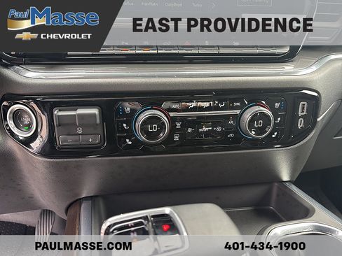 Used 2024 Chevrolet Silverado 1500 High Country w/ Technology Package AWD/4WD image 15