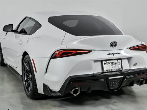 Used 2023 Toyota Supra image 10