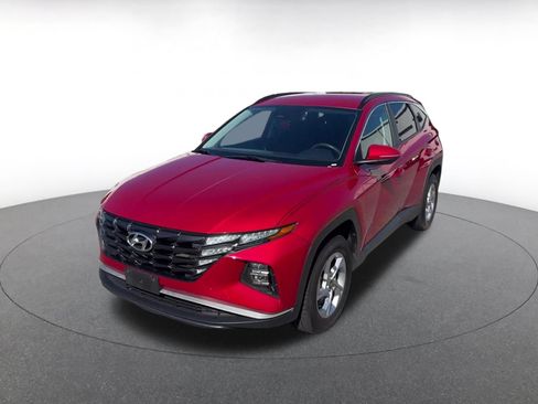 Used 2023 Hyundai Tucson SEL AWD/4WD image 4