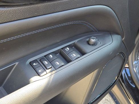 New 2026 Jeep Compass Latitude w/ Sun and Sound Group image 21