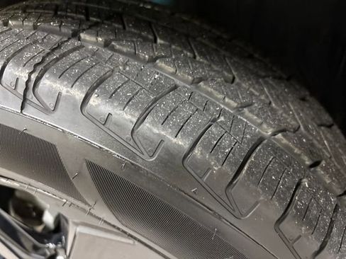 Used 2021 Toyota RAV4 XSE image 31