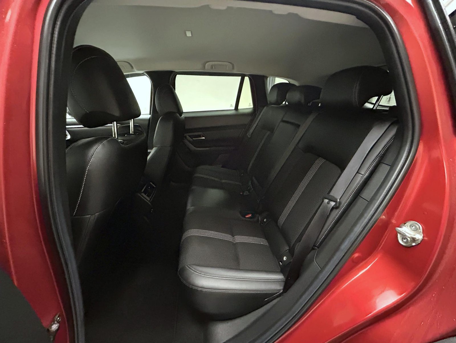 Used 2024 MAZDA CX-50 AWD 2.5 S w/ Cargo Package image 19