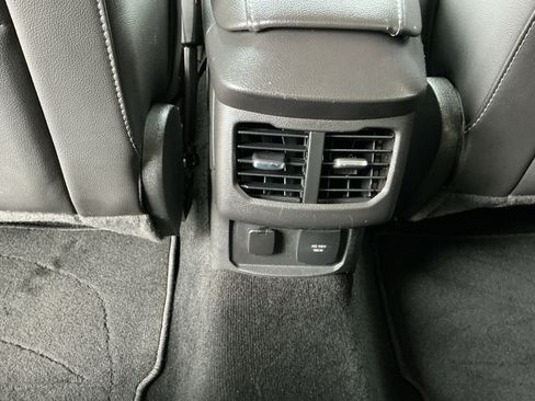 Used 2015 Ford Fusion Titanium image 32