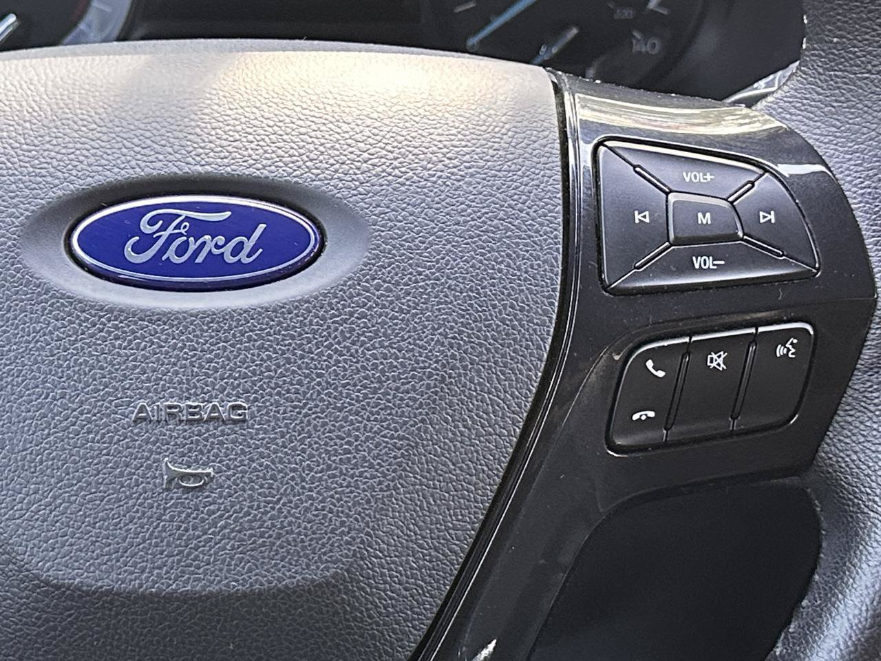 Used 2017 Ford Explorer XLT AWD/4WD image 21