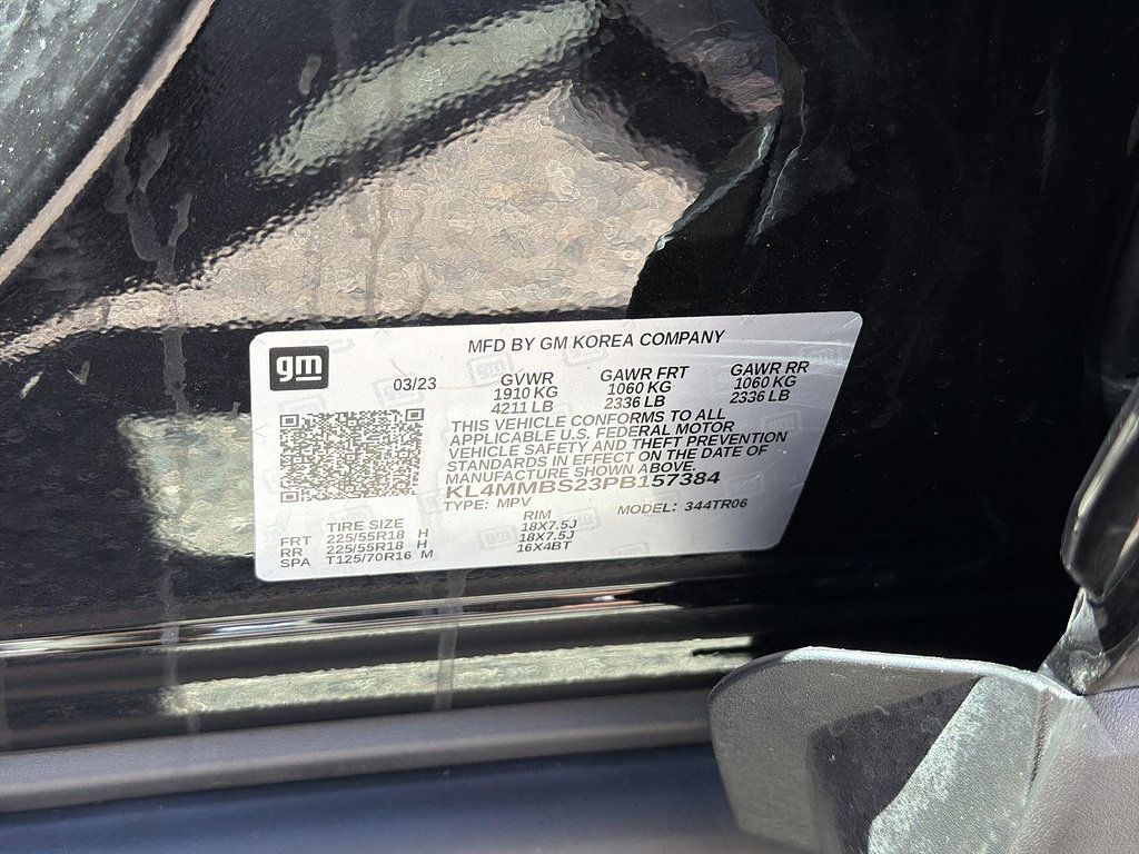 Used 2023 Buick Encore GX Preferred w/ Cold Weather Comfort Package FWD image 32